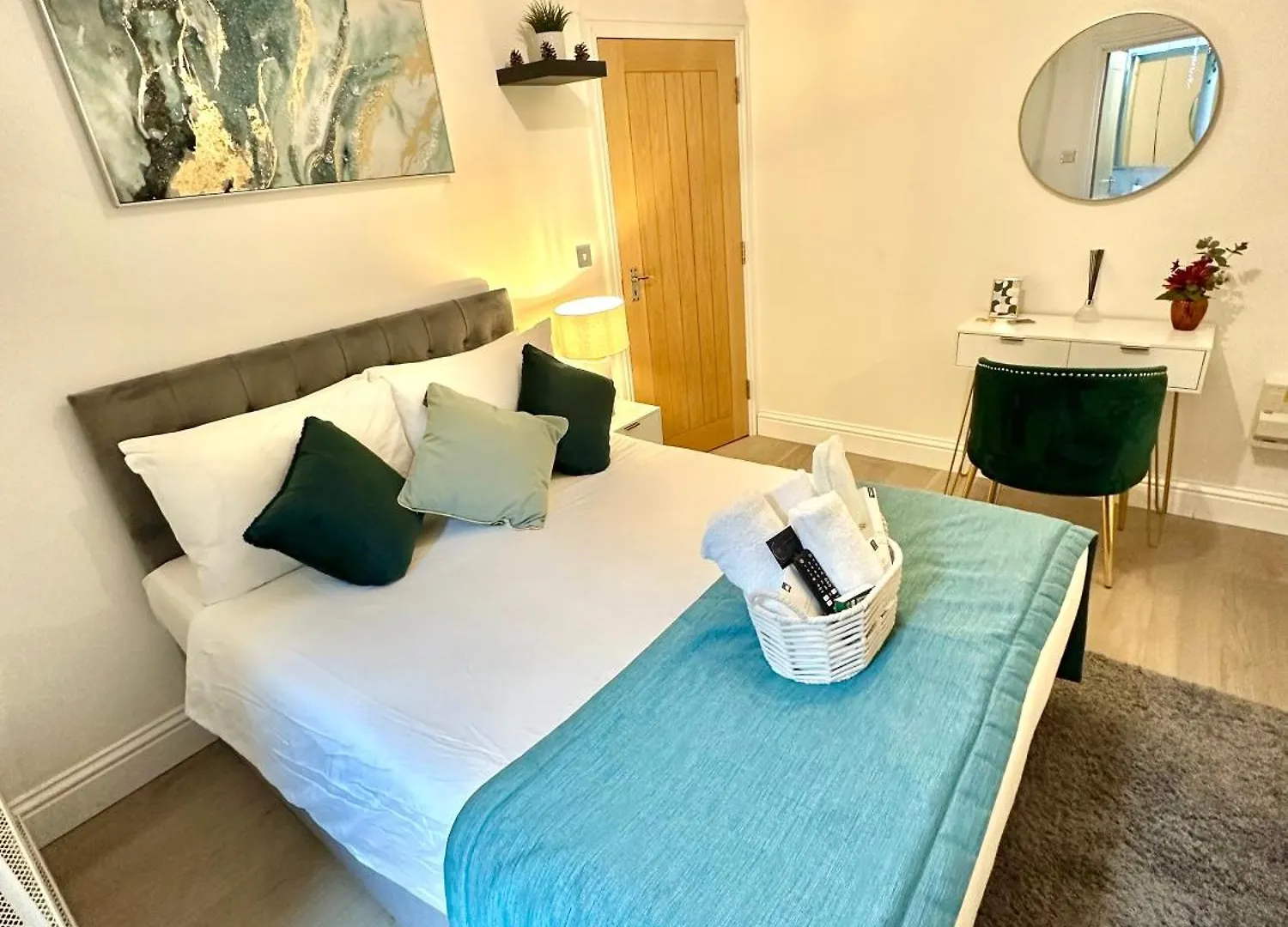 The Green Luxe En-Suite In Stratford London