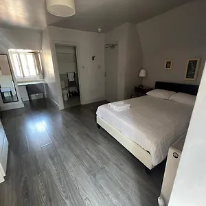  Aparthotel Petticoat